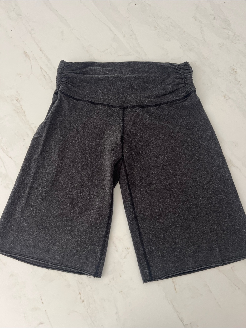 Lululemon Womens Cropped capri/gaucho pant